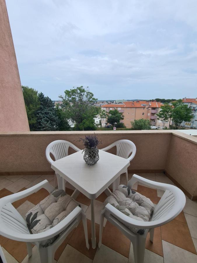 Apartmani Emily Pola Esterno foto